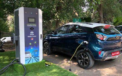 Things To Remember While Driving EVs On Road Trips